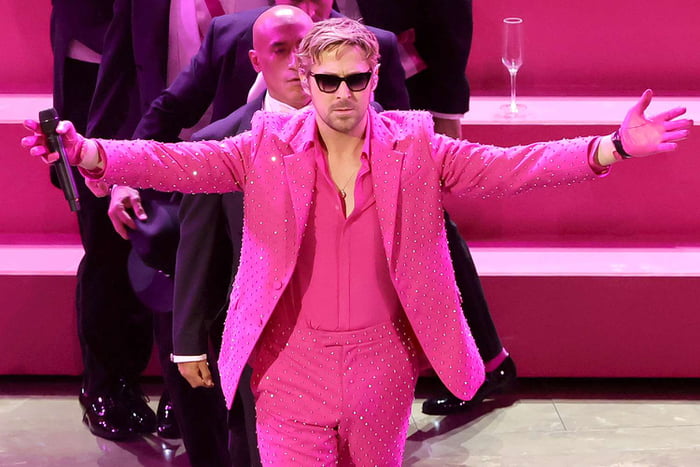 If you're so manly even full pink suit doesn't make you gay - 9GAG