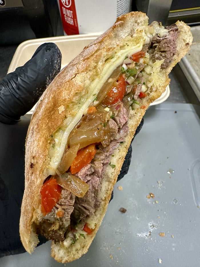 Skirt steak sandwich. 9GAG