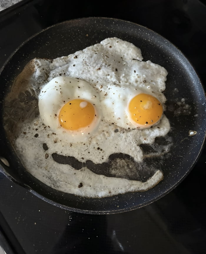 My eggs knew what day it was - 9GAG