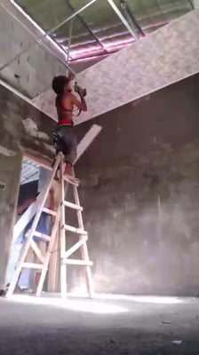 You Ve Been Using A Ladder Wrong Your Whole Life 1 13 9GAG