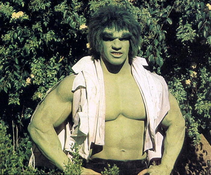 Lou Ferrigno as The Incredible Hulk 1978 - 9GAG
