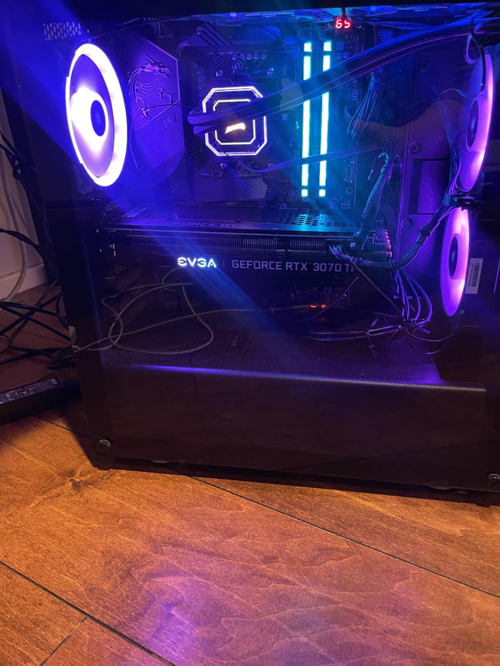 First build wanted to share and wondering how to fix the gpu sag - 9GAG