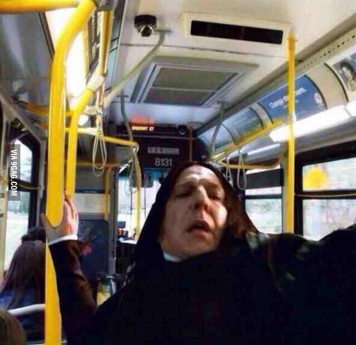 Every Time The Bus Stops And Im Standing Up 9gag 3266