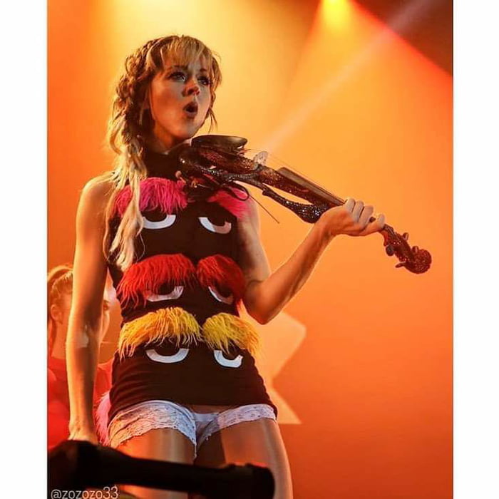 Lindsey Stirling - 9GAG