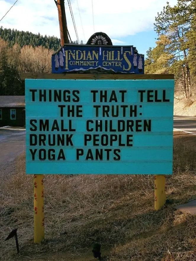 Yoga pants tell no lies... 9GAG
