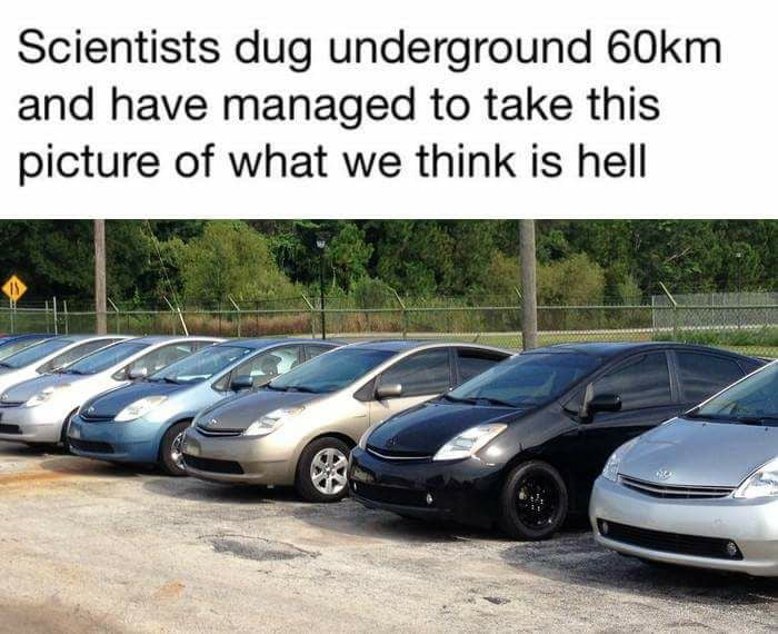 Worst car ever with the fiat multipla - 9GAG