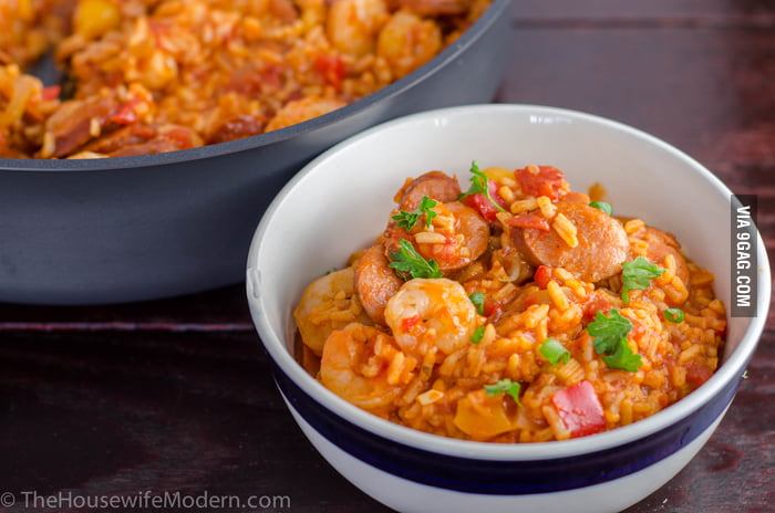 Smoked Sausage & Shrimp Jambalaya (with the Holy Trinity of Creole