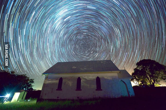 This night sky pic made from 146 individual photos. - 9GAG