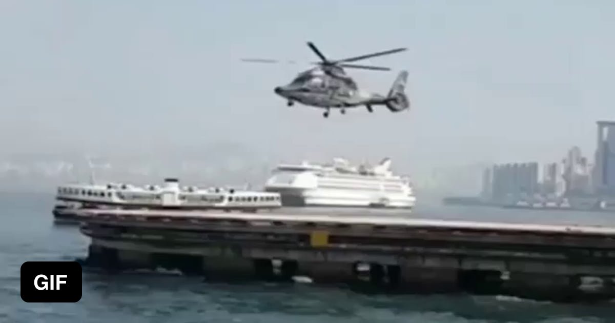 This is what happens when camera frame rate matches rotor rpm 9GAG