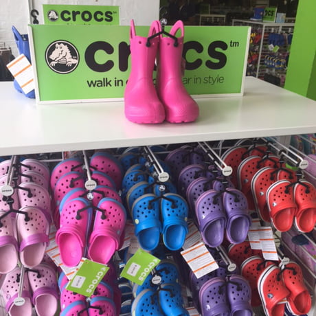 crocs manufacturing facilities