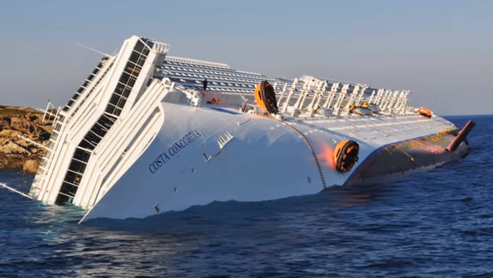 Anybody Else Works In A Cruise Ship 9GAG