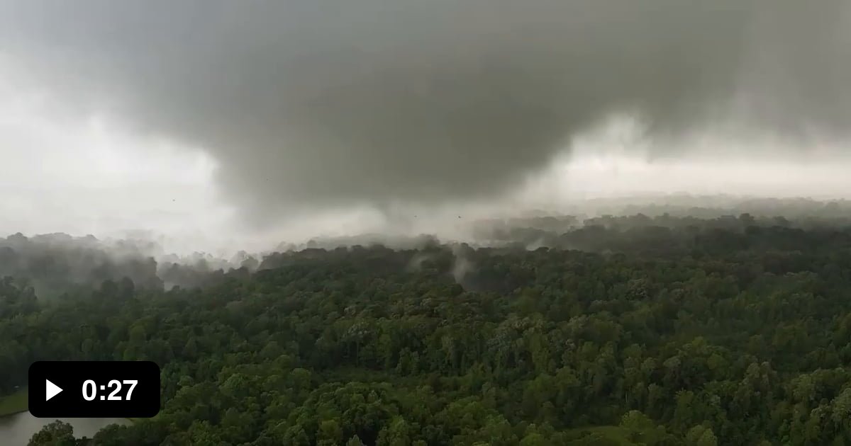 Insane close-range video of tornado in Mississippi. Drone was lost - 9GAG