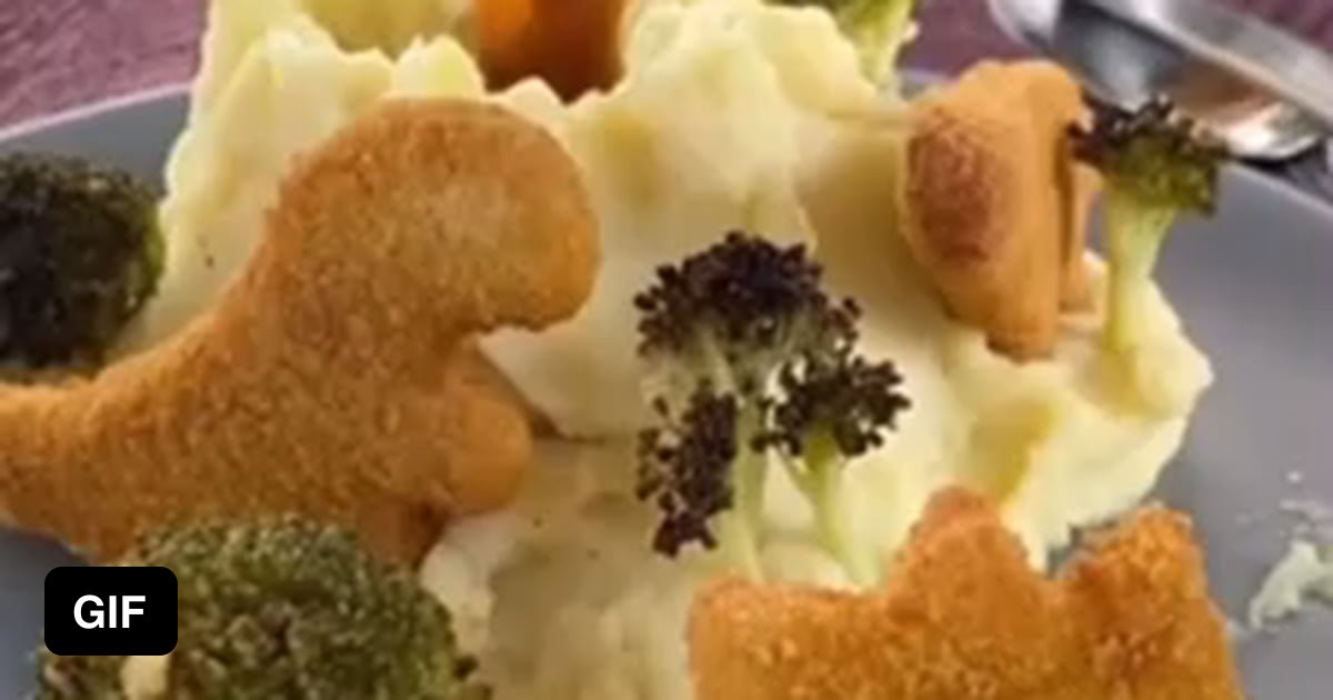 Parents don’t play with your food. Me 9GAG