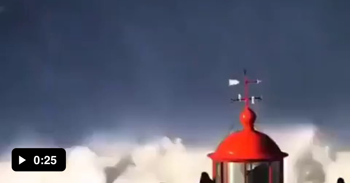Impressive ride of a 115 feet tall wave by Sebastian Steudtner, at Nazare, Portugal, a record Impressive ride of a 115 feet tall wave by Sebastian Steudtner, at Nazare, Portugal, a record