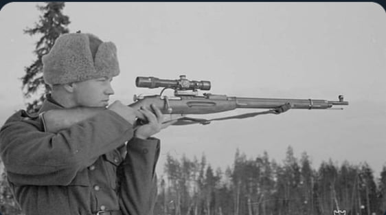 A Finnish Soldier Posing With A Mosin Nagant M91 30 Sniper Rifle He Captured During Winter War Loimola 1939 40 9gag