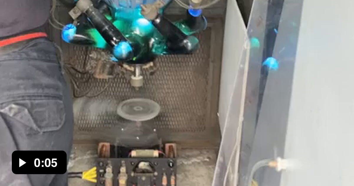 Mercury arc rectifier, switching AC/DC current at a 102 year old ...