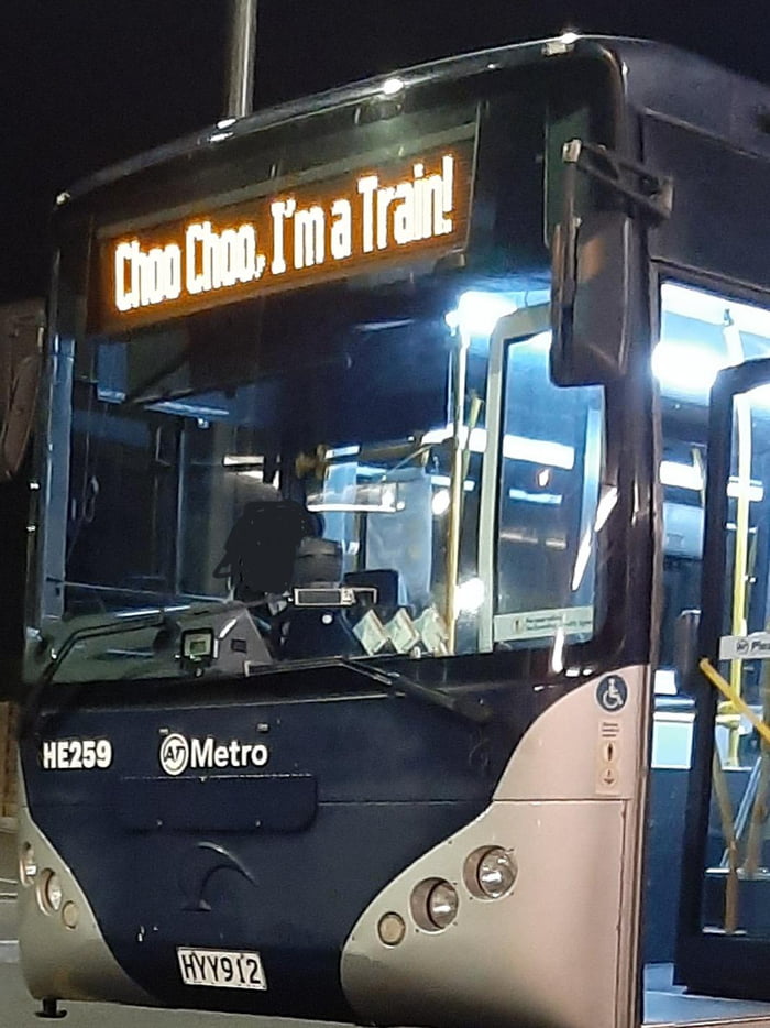Choo-choo, the bus looking train - 9GAG