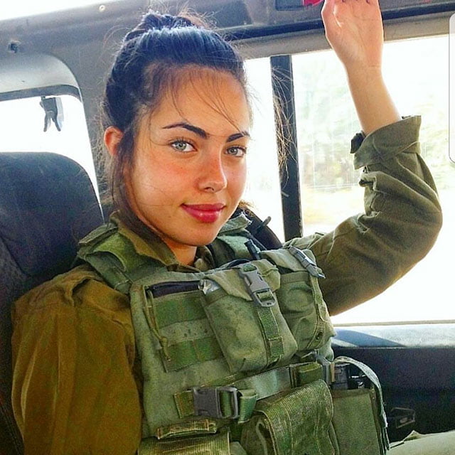 IDF Girl - 9GAG