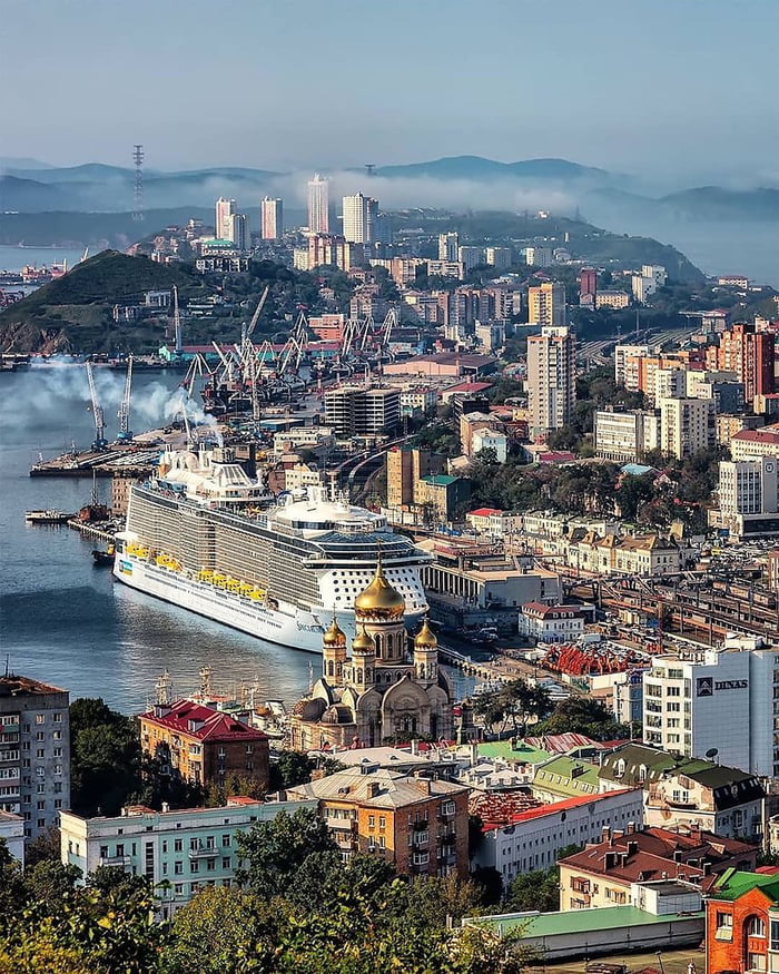 Vladivostok is 6600 km from Moscow. One of the 20 largest ports in the ...