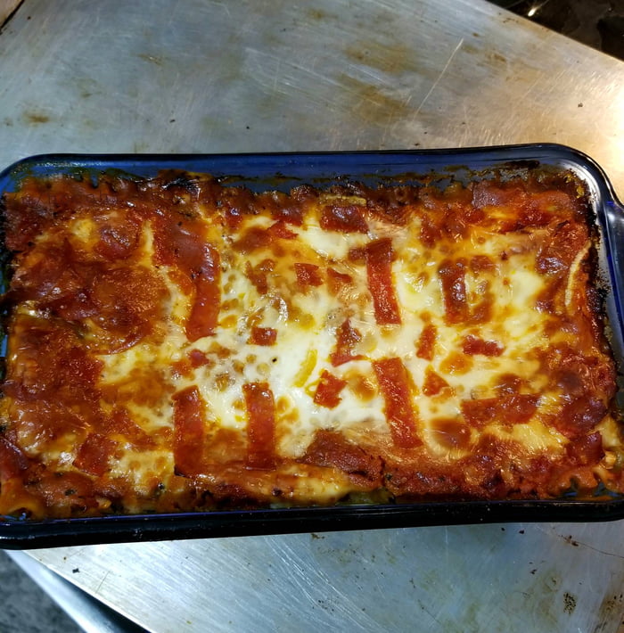 Made this lasagna instead of worrying about being alone on NYE - 9GAG