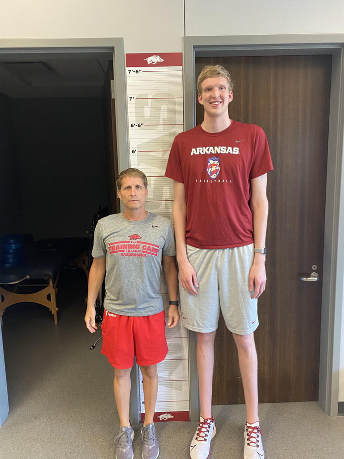 Eric Musselman (5’7) Standing Next To Connor Vanover (7’3) - 9GAG