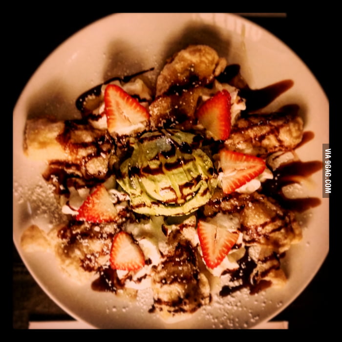 Fried Banana with Green Tea Ice Cream 9GAG