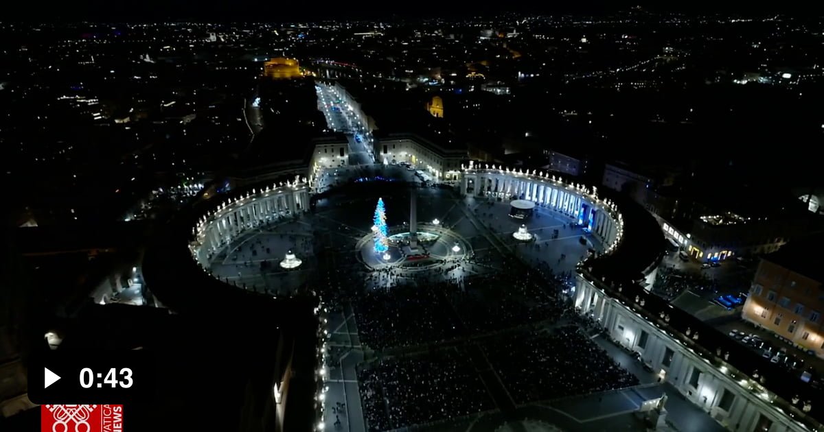 Pope Gate Holy Door to inaugurate 2025 Jubilee: Pope Francis opened the first of ...