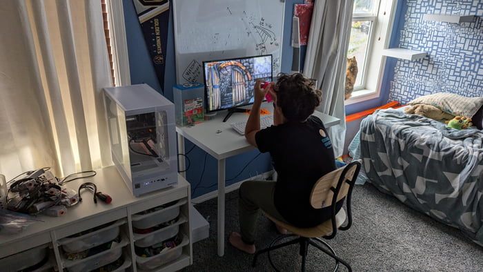 Problem With Having Me As A Dad... We Test the Used GPU. - 9GAG