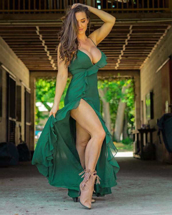 Gia Marie Macool - 9GAG