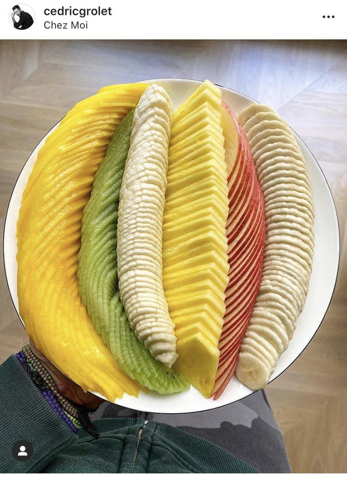 Perfectly cut fruit plate 9GAG