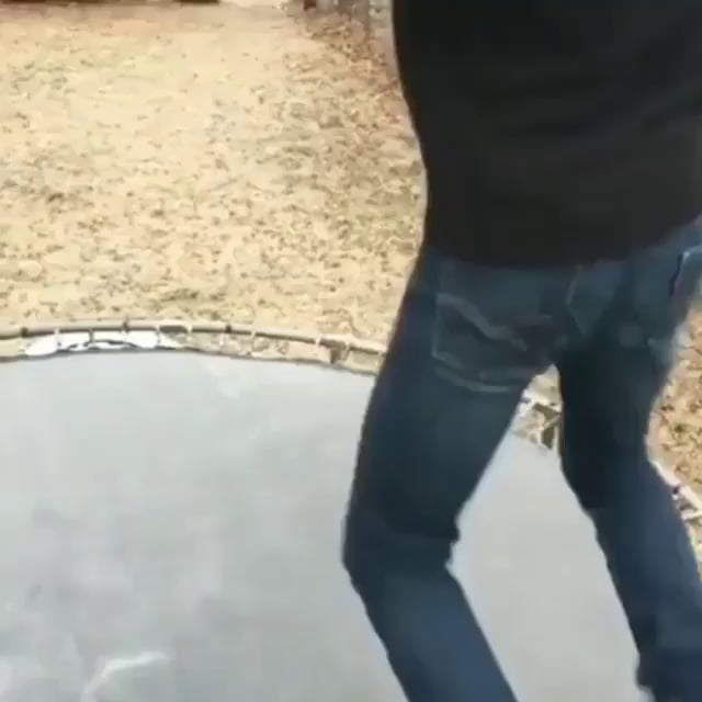 Ice on trampoline - 9GAG