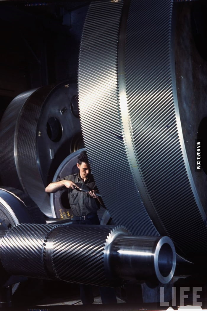 These are the transmission gears for a ship 9GAG