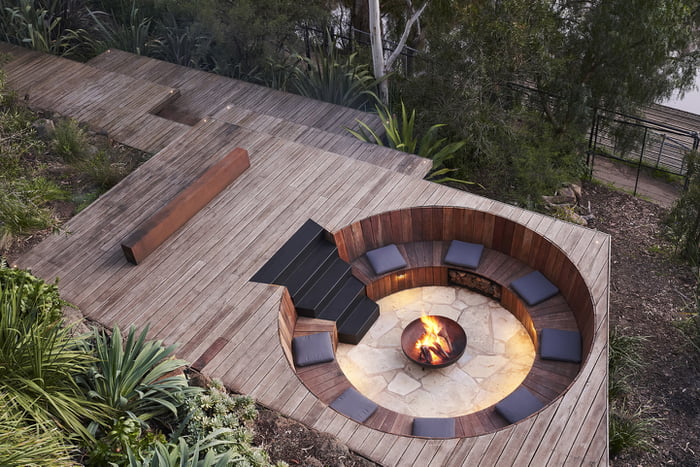 Sunken Fire Pit At A Home In Melbourne, Build Your Own Sunken Fire Pit