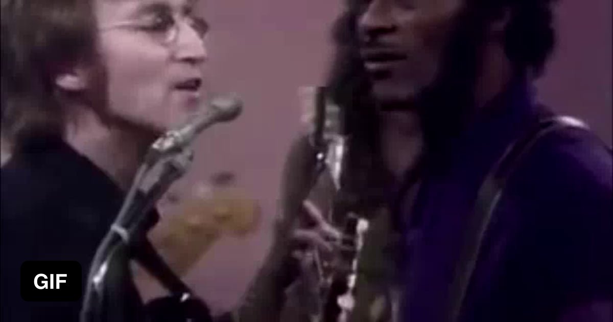 Chuck Berry's reaction to Yoko Ono's "Improvisation" 9GAG