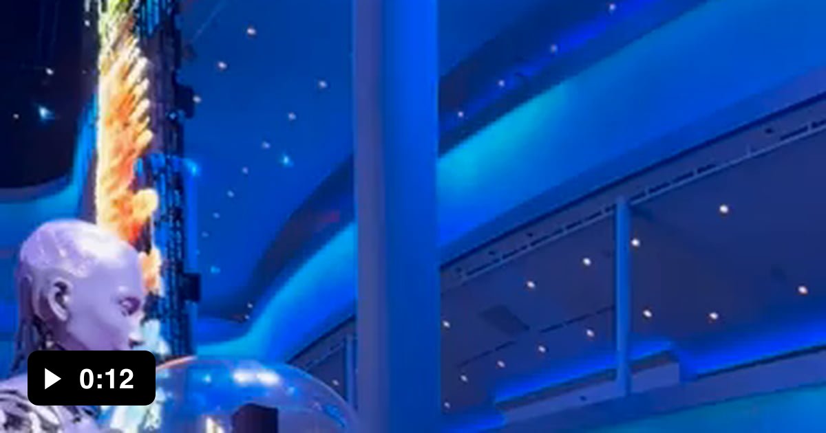 Robot telling a child about its rizz unprompted 😭 - 9GAG