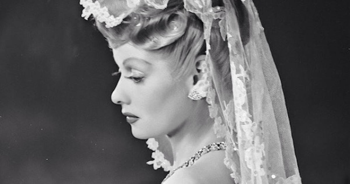 Lucille Ball on her wedding night on November 30, 1940 - 9GAG