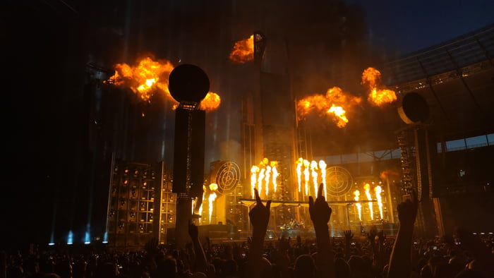 Rammstein Berlin 04.06.22 🤘 - 9GAG