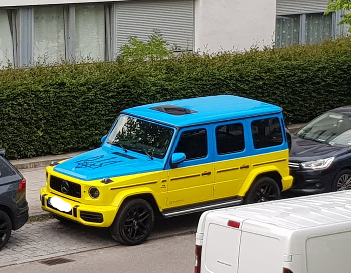 I hate the car, but i support the message 9GAG