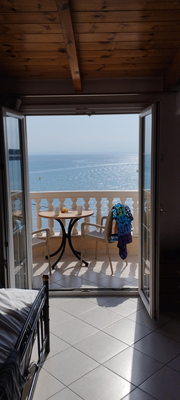 A room with a view in Greece.. - 9GAG