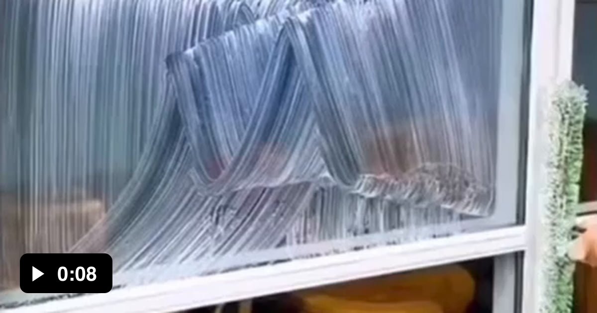 Making this window squeaky clean! 9GAG