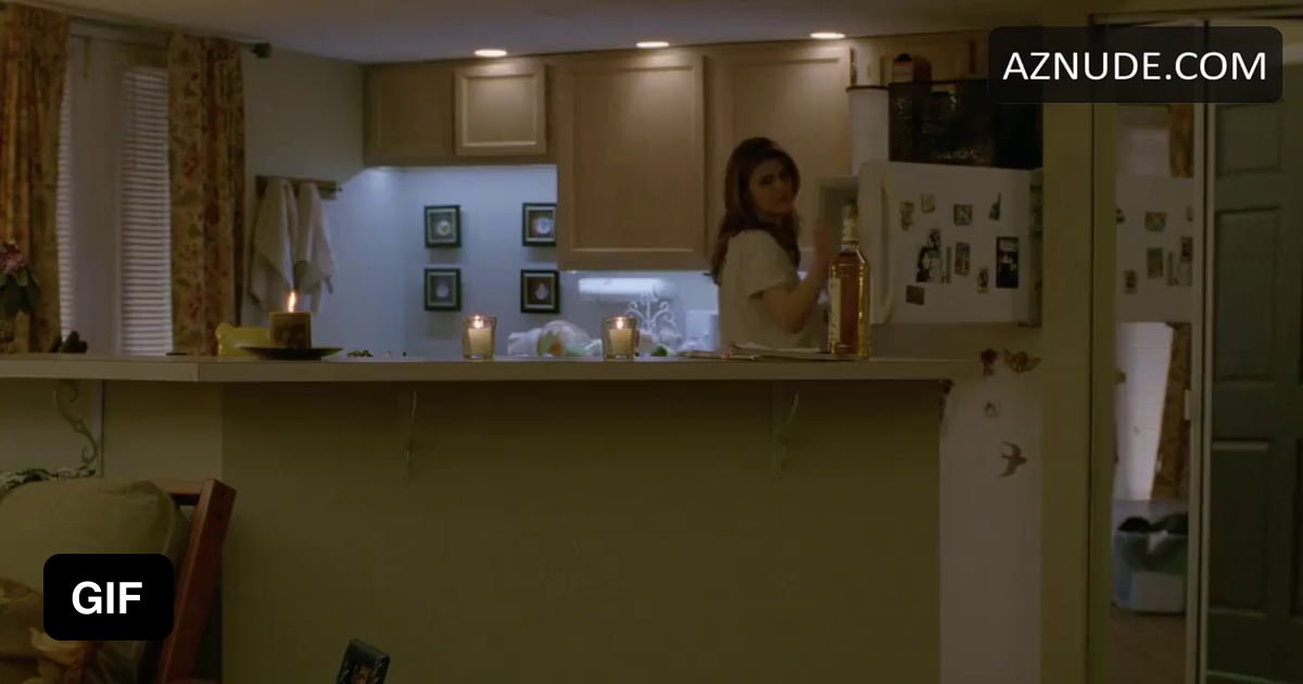 Alexandra Daddario True Detective Scene