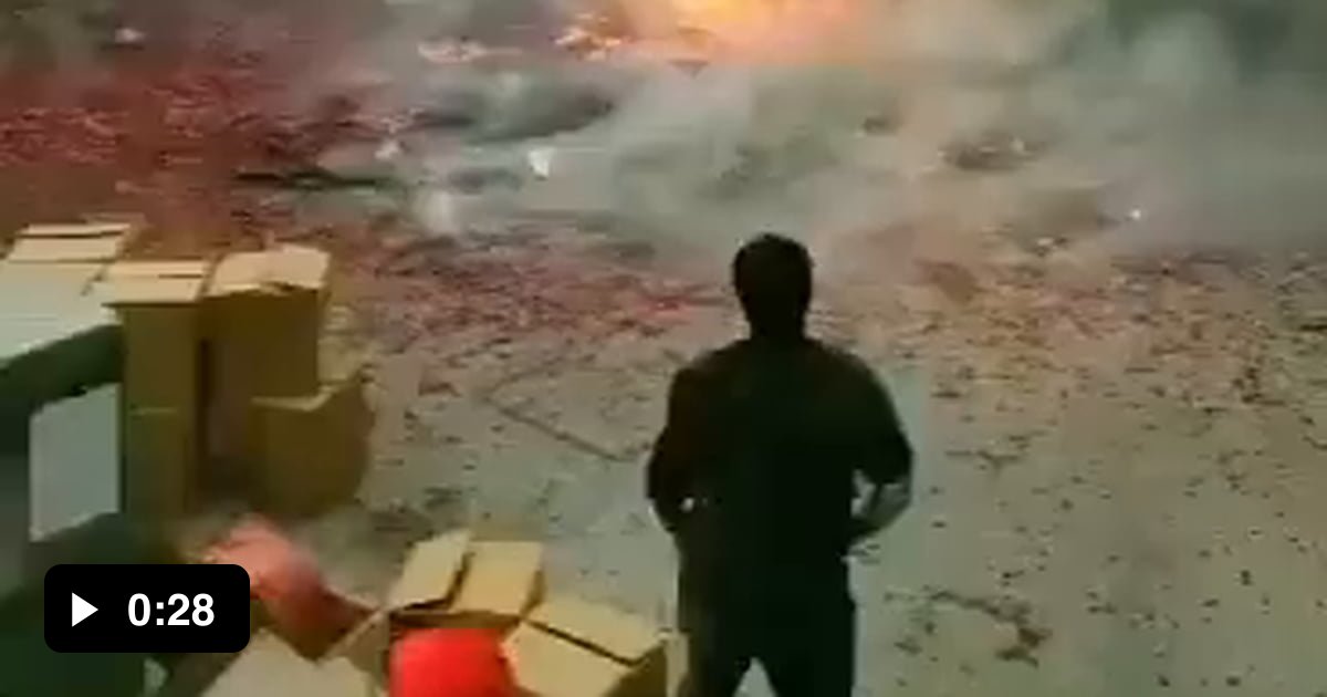 Paper Straw Explosion Watching this while drinking with my paper straw aftet paying 20p for a ...