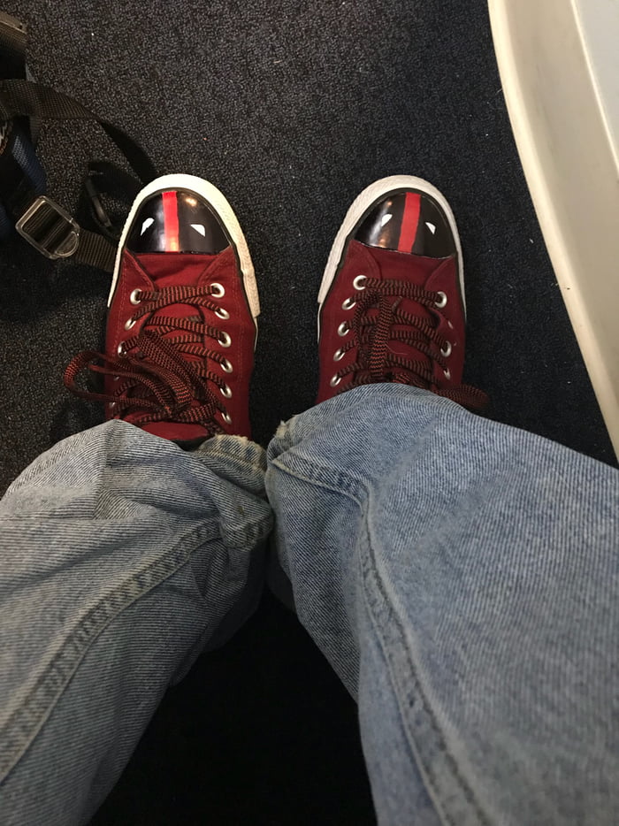 deadpool shoes converse