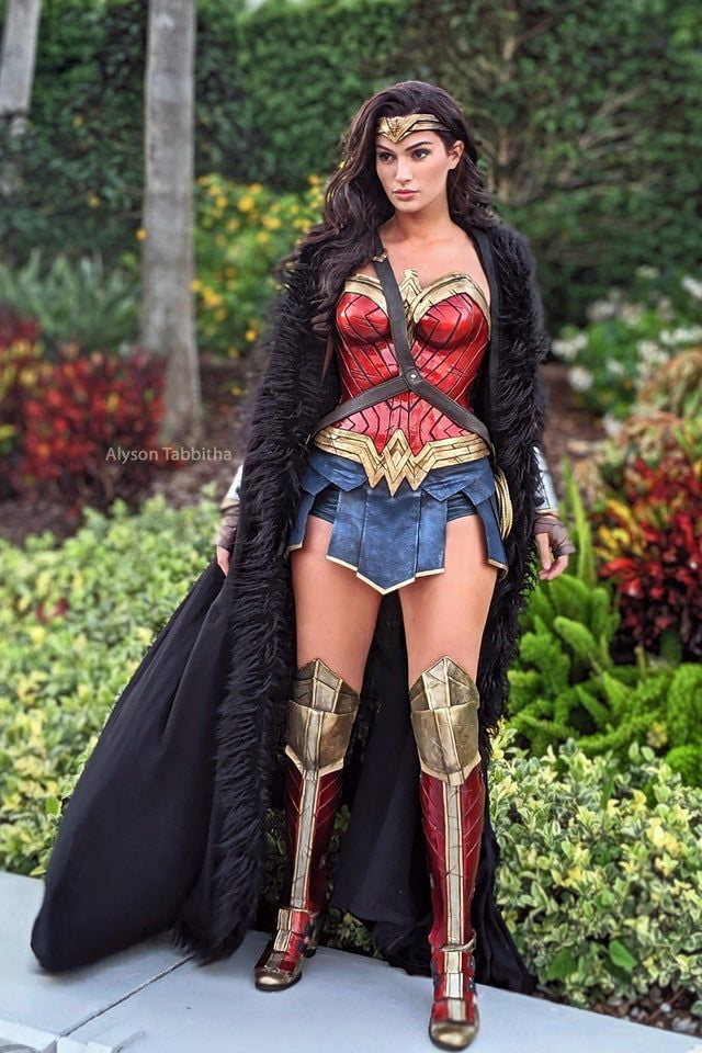 Wonder Woman by Alyson Tabbitha - 9GAG.