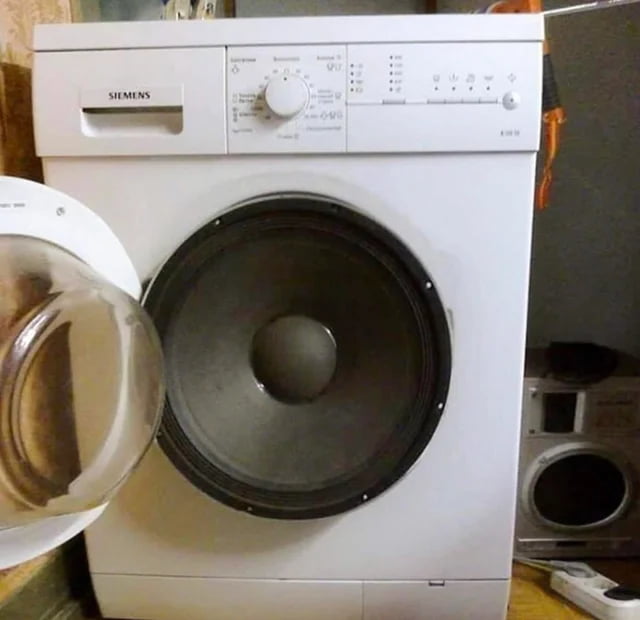 Normal washing machine in Russia 9GAG