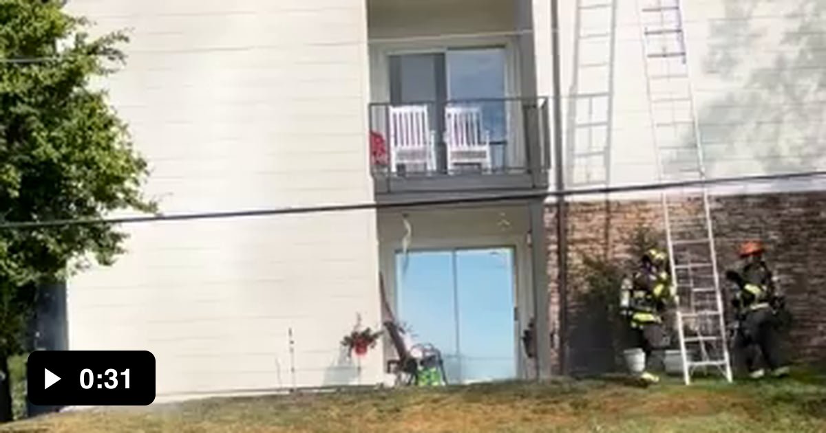 Electric ladder catches the lawn on fire while fighting a fire - 9GAG