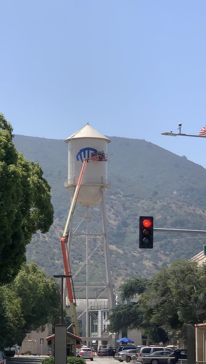 New WB Water Tower Logo Will Be Revealed Later Today! - 9GAG