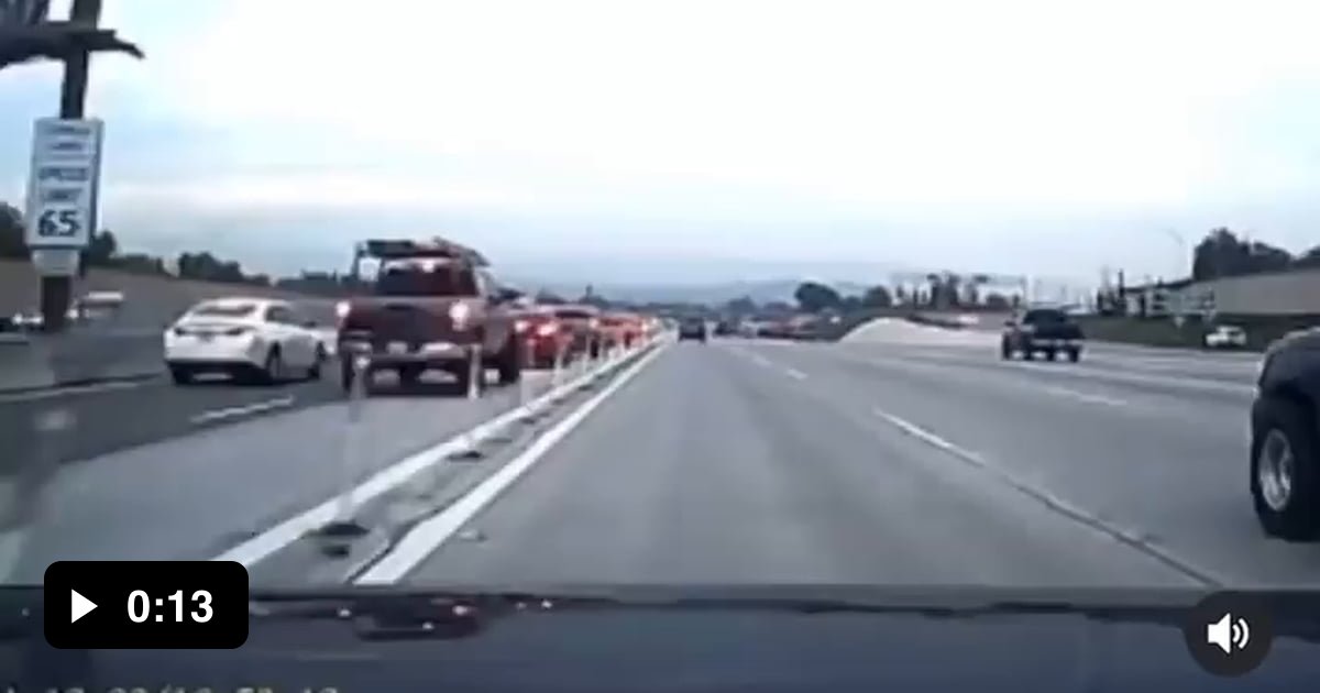 Normal day on the LA freeways - 9GAG