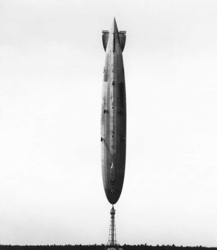 In 1927 in Lakehurst, NJ, a sudden shift in the weather lifted the tail