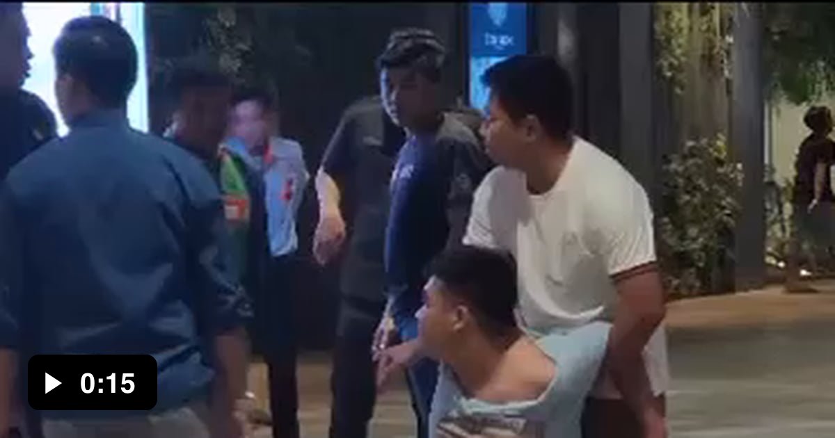 A pedophile has just been caught in a mall - 9GAG